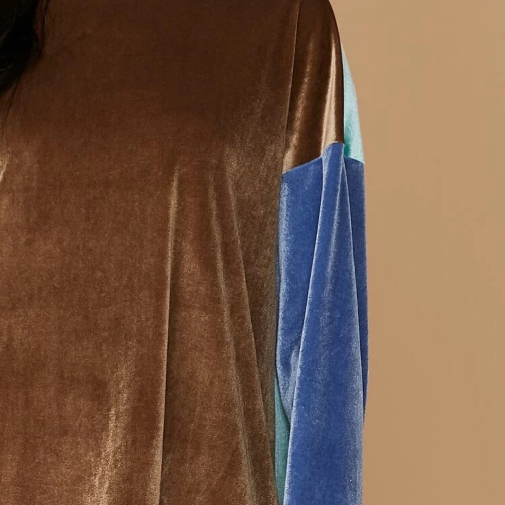 DROP SHOULDER CUT-AND-SEW VELVET DRESS - Picture 3 of 6